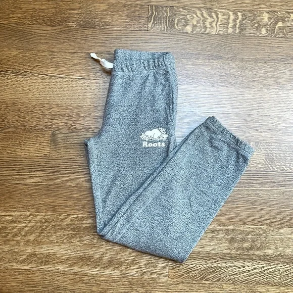 Girls Roots Sweatpants - Picture 1 of 6